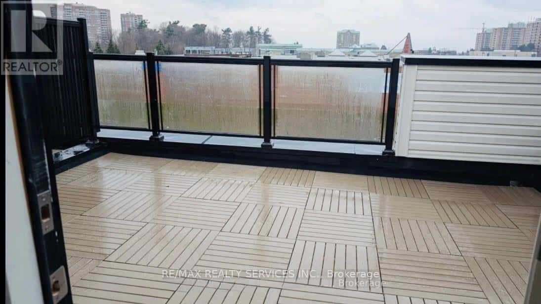 Toronto (Malvern) — Toronto (Malvern) - Photo 5 of 9