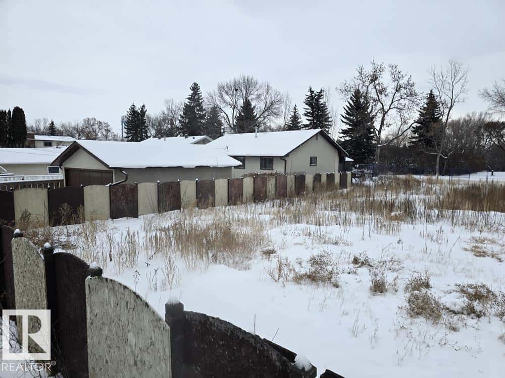 9904 96 AV — Fort Saskatchewan - Photo 2 of 8