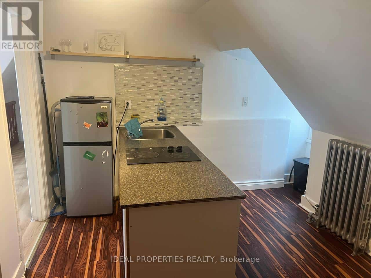 Ottawa — Ottawa - Photo 5 of 17