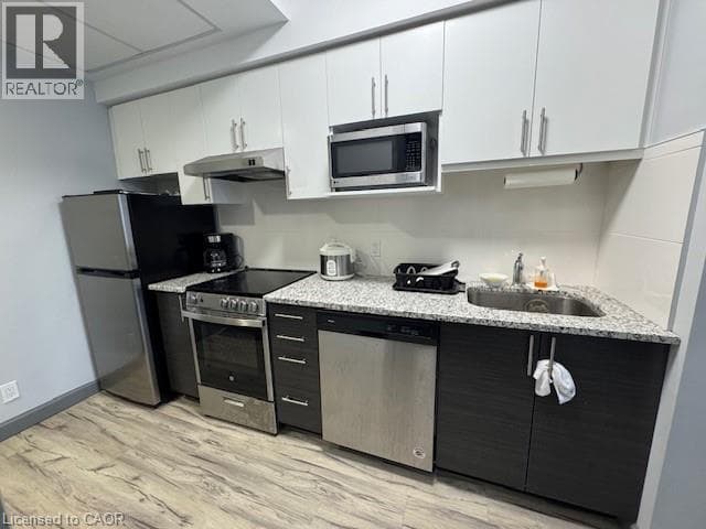 Hamilton — Hamilton - Main photo