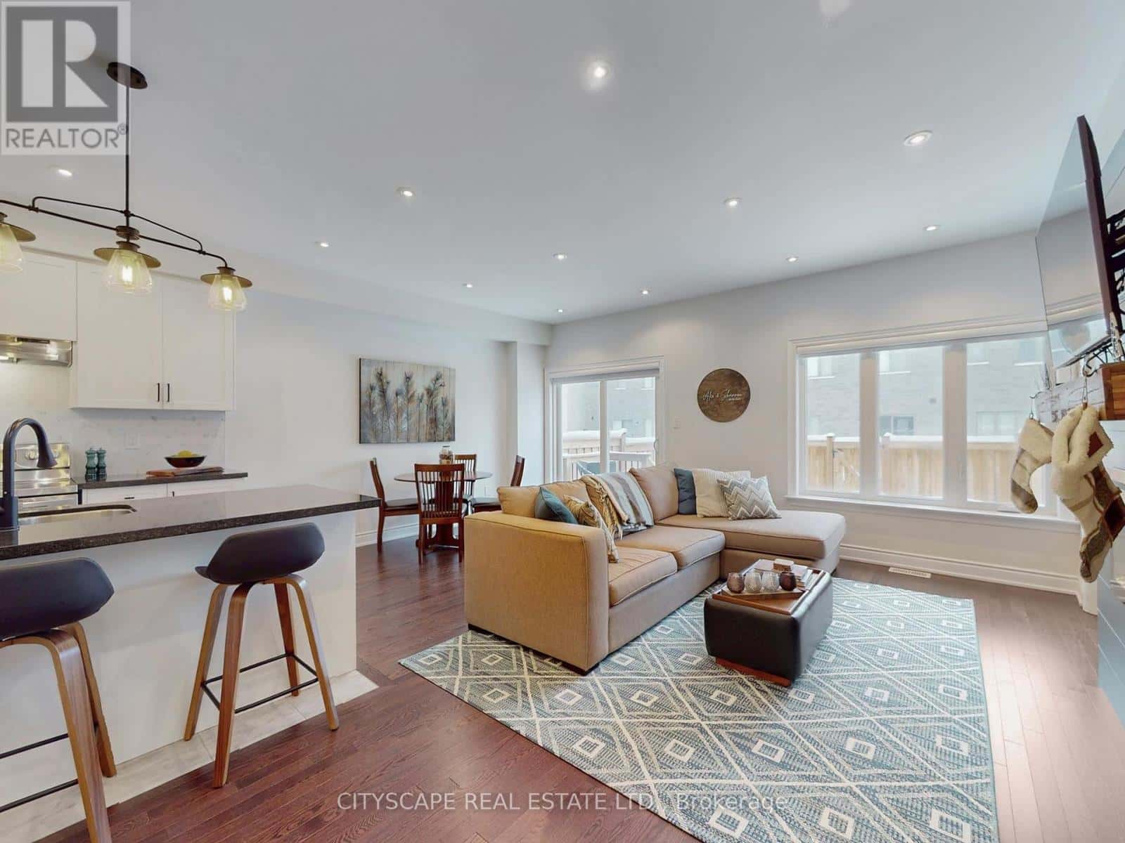 Bradford West Gwillimbury (Bradford) — Bradford West Gwillimbury (Bradford) - Photo 4 of 50