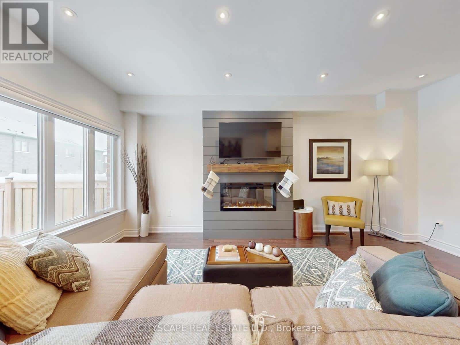 Bradford West Gwillimbury (Bradford) — Bradford West Gwillimbury (Bradford) - Photo 5 of 50