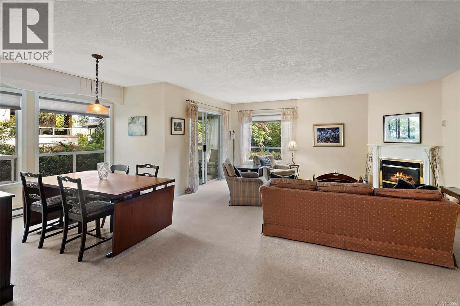 206 9919 Fourth St — Sidney, British Columbia - Photo 4 of 34