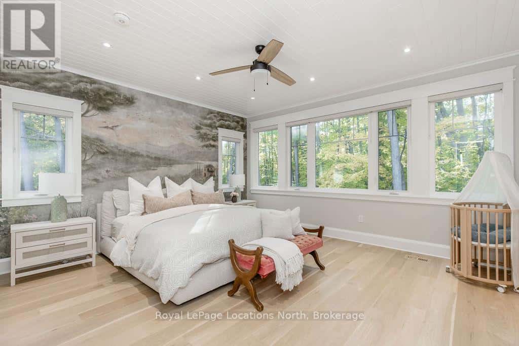 Wasaga Beach — Wasaga Beach - Photo 5 of 46