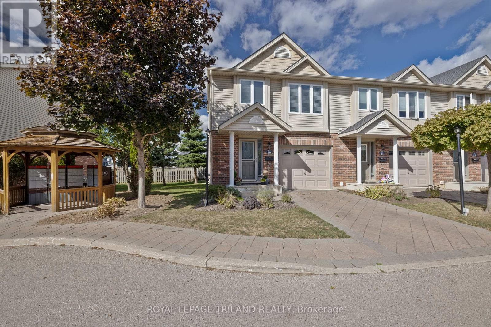 London East (East D) — London East (East D) - Main photo