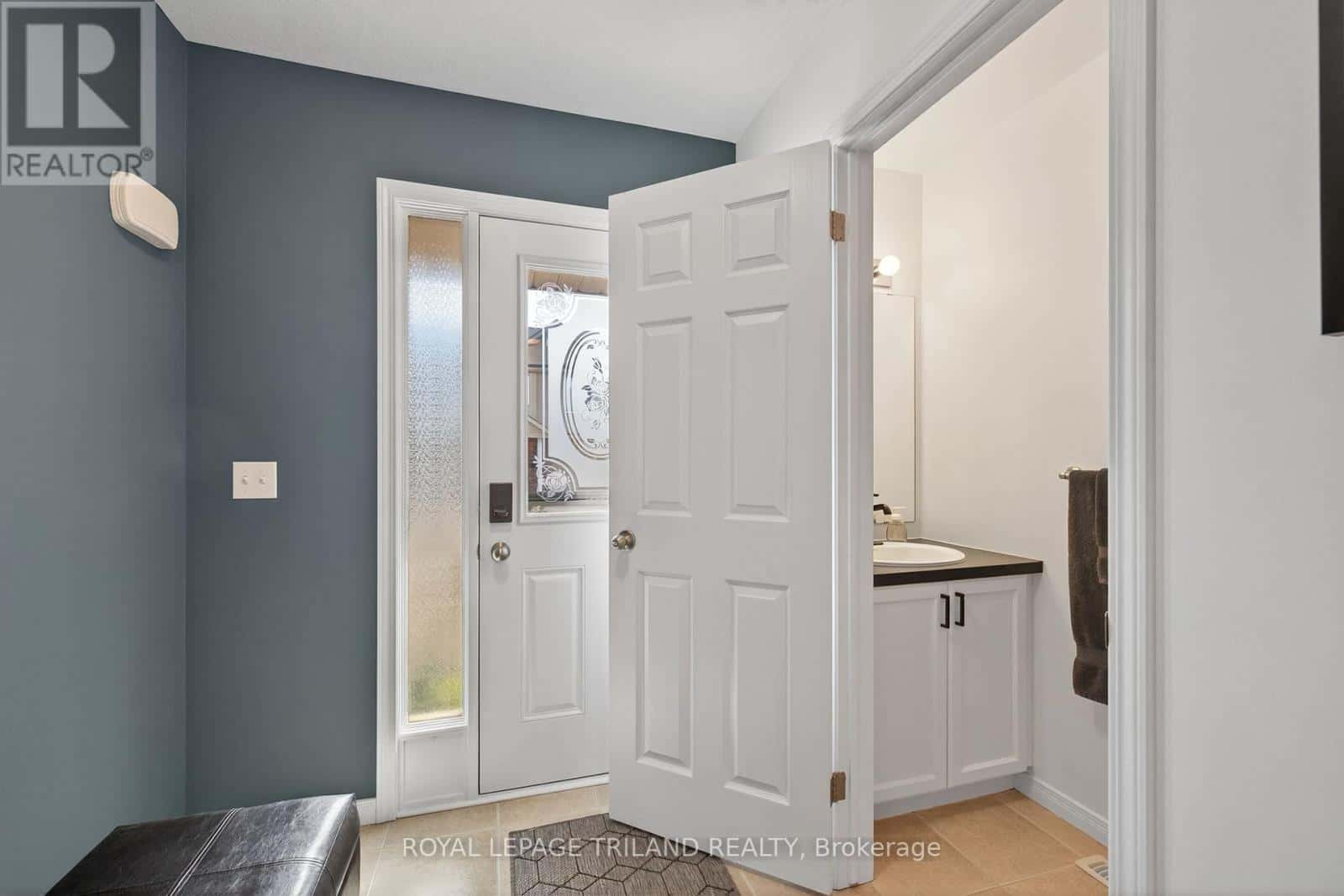 London East (East D) — London East (East D) - Photo 4 of 38