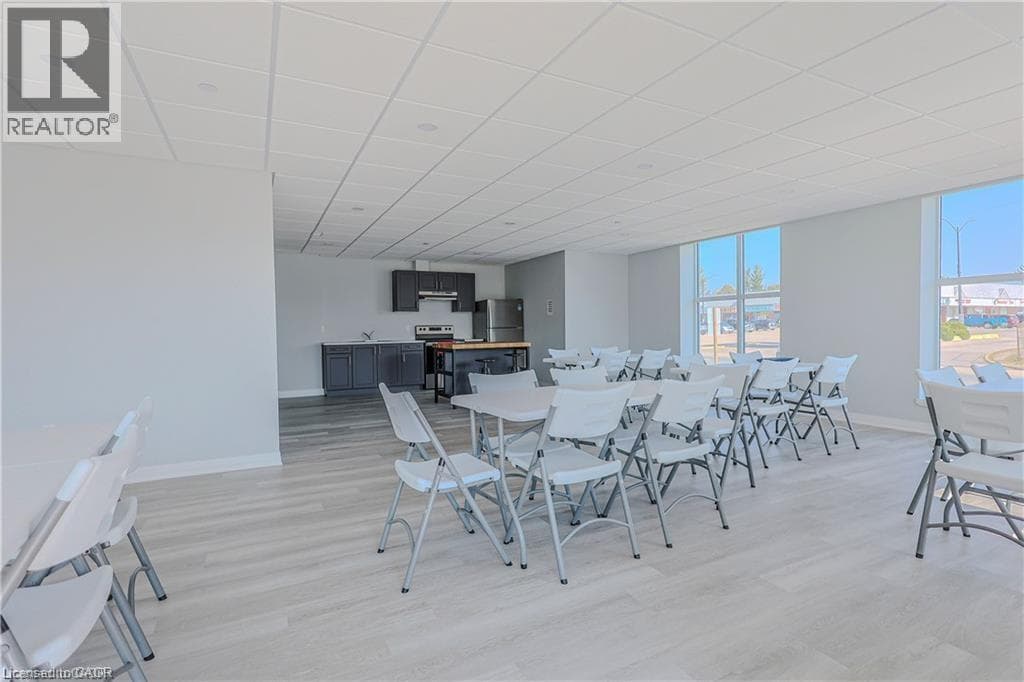 Waterdown — Waterdown - Main photo