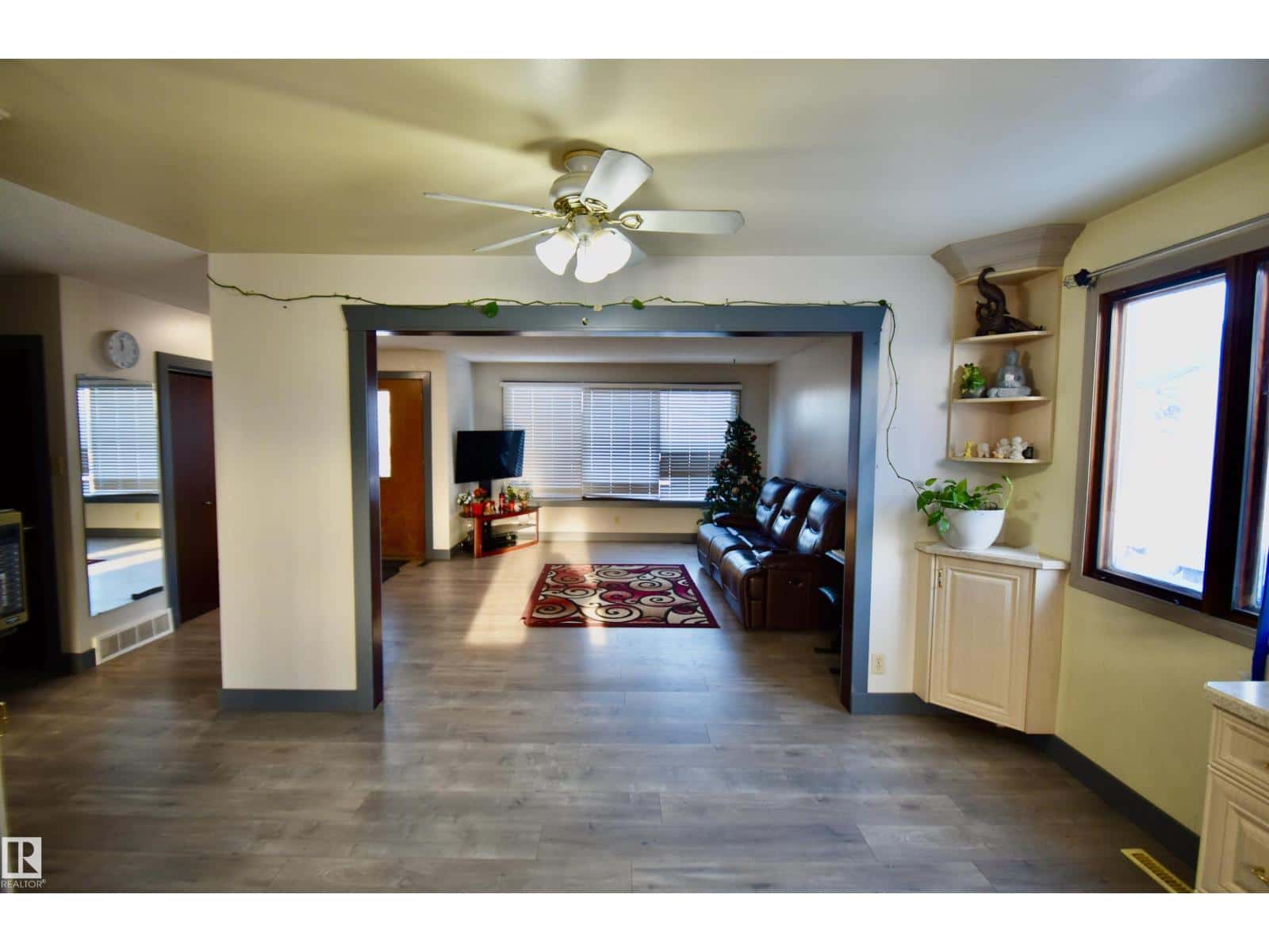 St. Paul Town — St. Paul Town - Photo 5 of 23