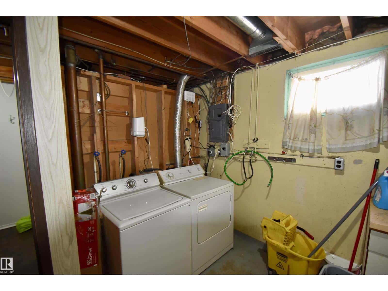 St. Paul Town — St. Paul Town - Photo 2 of 23