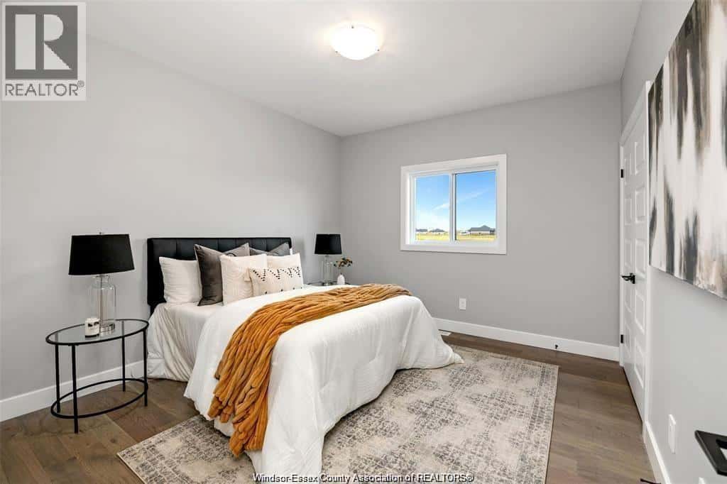 133 BRIGHTON PLACE — Chatham - Photo 2 of 36