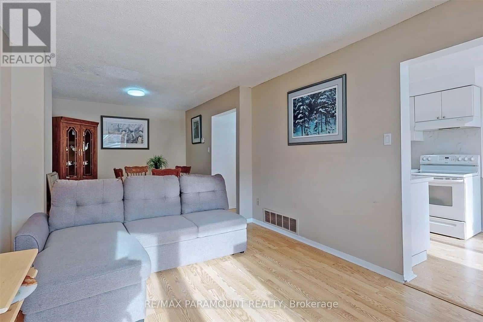 Brampton (Madoc) — Brampton (Madoc) - Photo 3 of 37