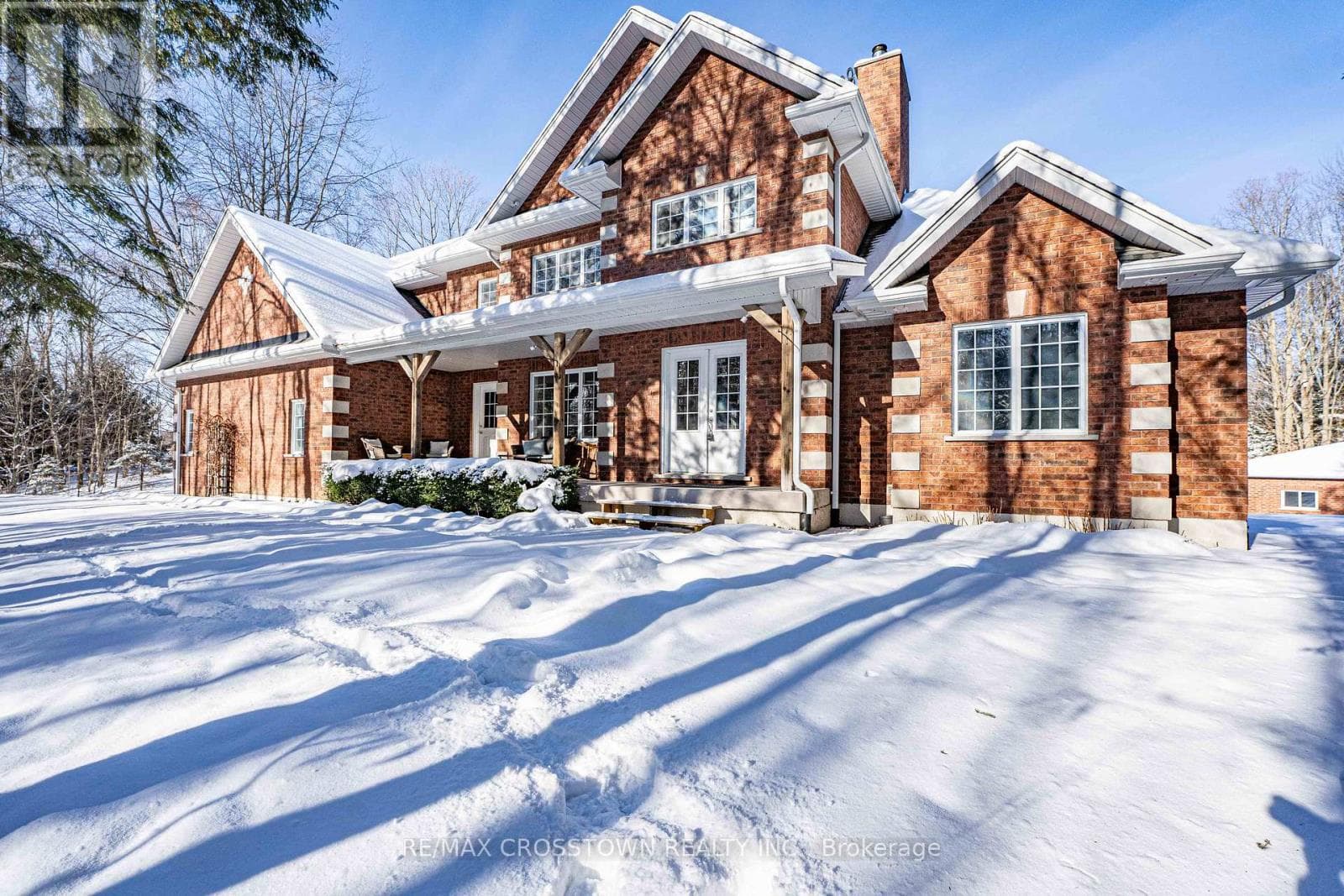 19 GILLESPIE TRAIL S — Essa, Ontario - Main photo