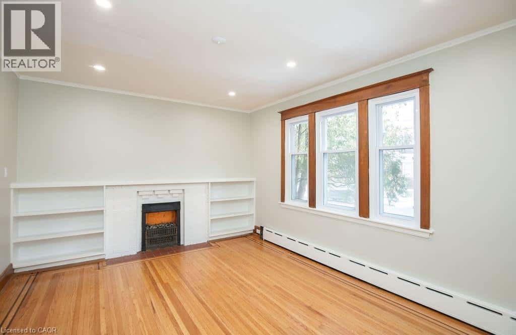 Hamilton — Hamilton - Photo 4 of 42