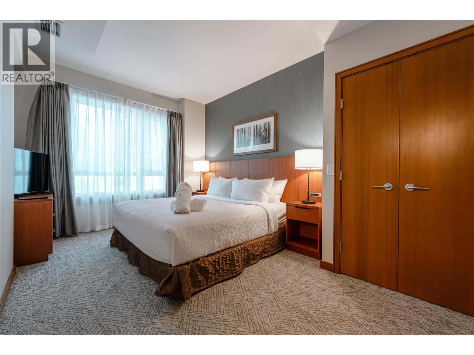 2950 Camozzi Road Unit# 1303 — Revelstoke, British Columbia - Photo 4 of 60