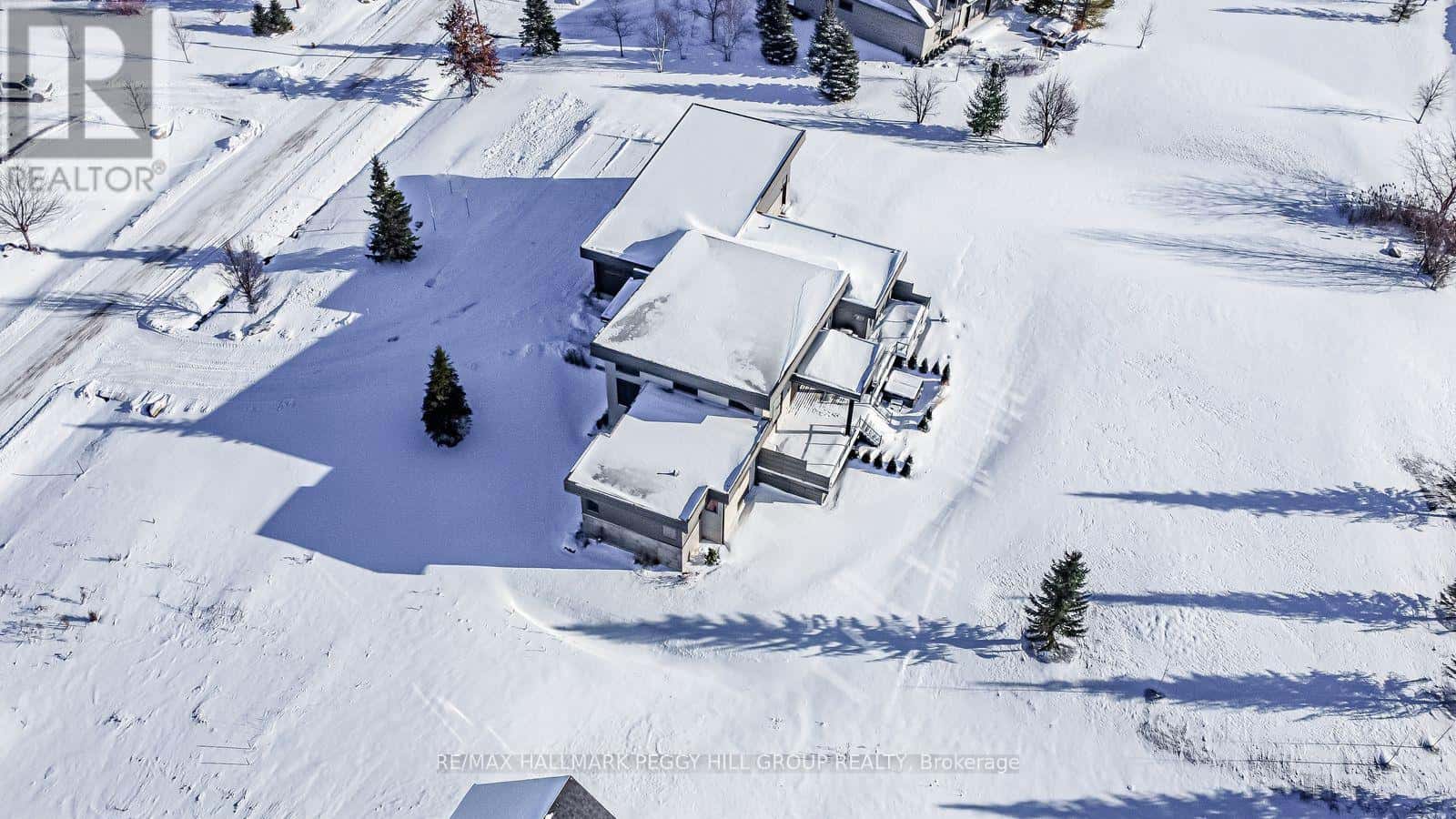 Collingwood — Collingwood - Photo 5 of 36