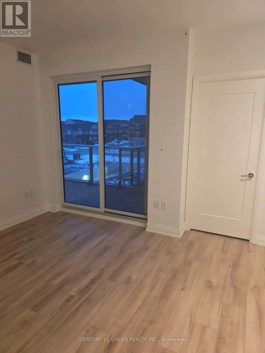 Oakville (JM Joshua Meadows) — Oakville (JM Joshua Meadows) - Photo 5 of 6