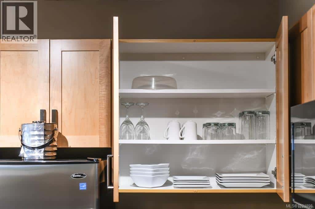 Courtenay — Courtenay - Photo 5 of 50