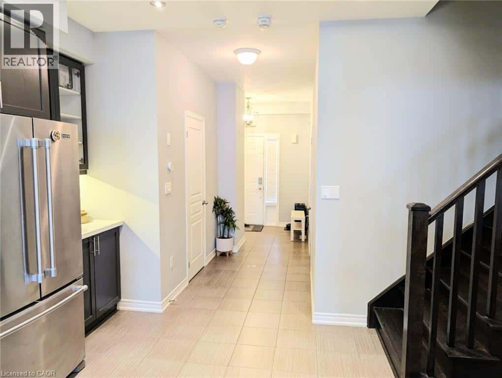 137 LORMONT Boulevard — Stoney Creek - Photo 3 of 31