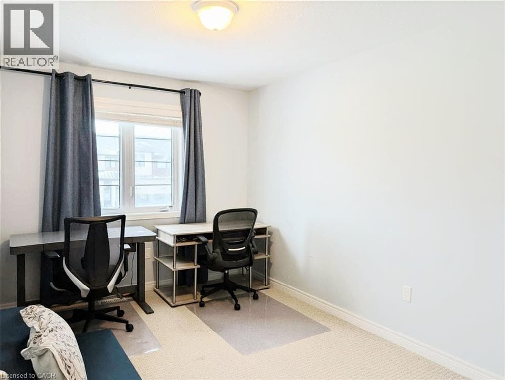 137 LORMONT Boulevard — Stoney Creek - Main photo