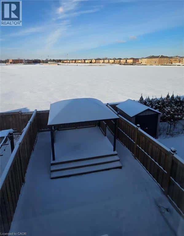 137 LORMONT Boulevard — Stoney Creek - Photo 4 of 31