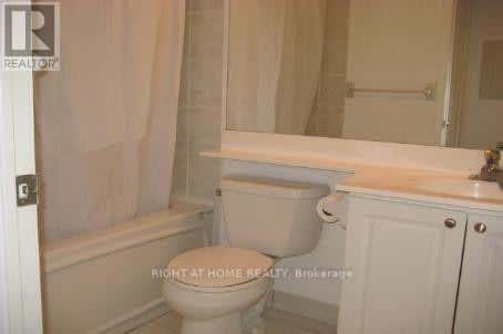 1809 - 30 HARRISON GARDEN BOULEVARD — Toronto (Willowdale East) - Photo 3 of 12