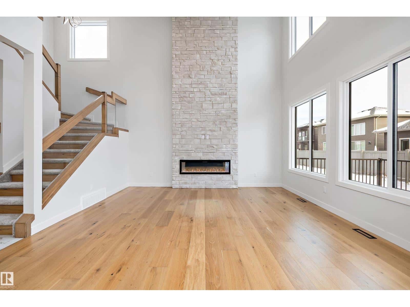 Edmonton — Edmonton - Photo 4 of 49