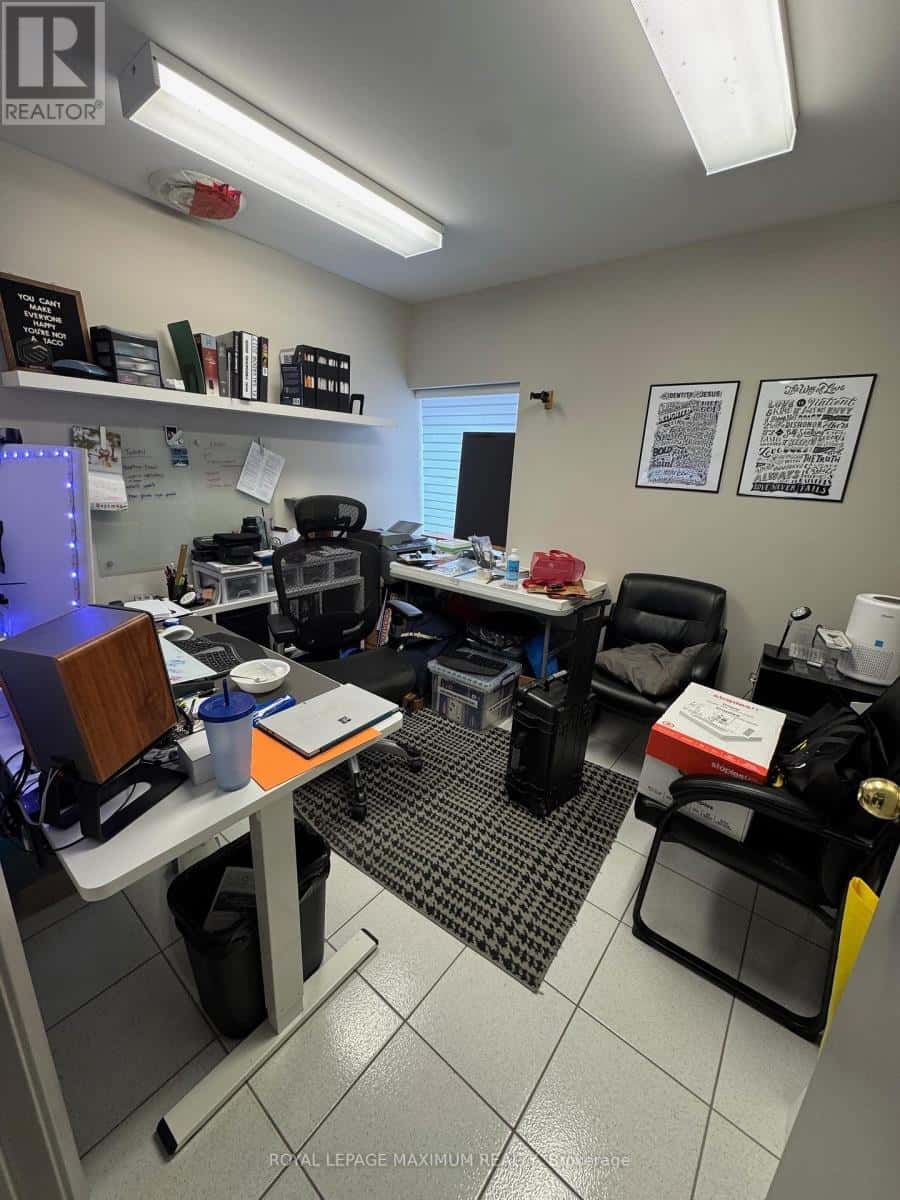 18 - 67 RODINEA ROAD — Vaughan - Photo 5 of 16