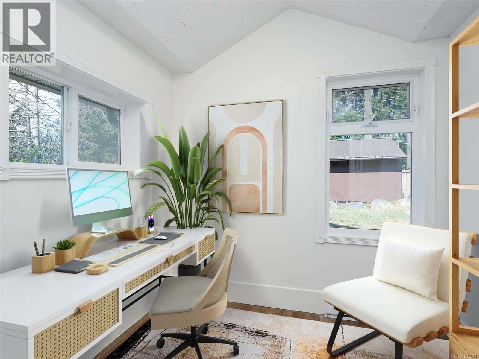 Shawnigan Lake — Shawnigan Lake - Photo 4 of 53