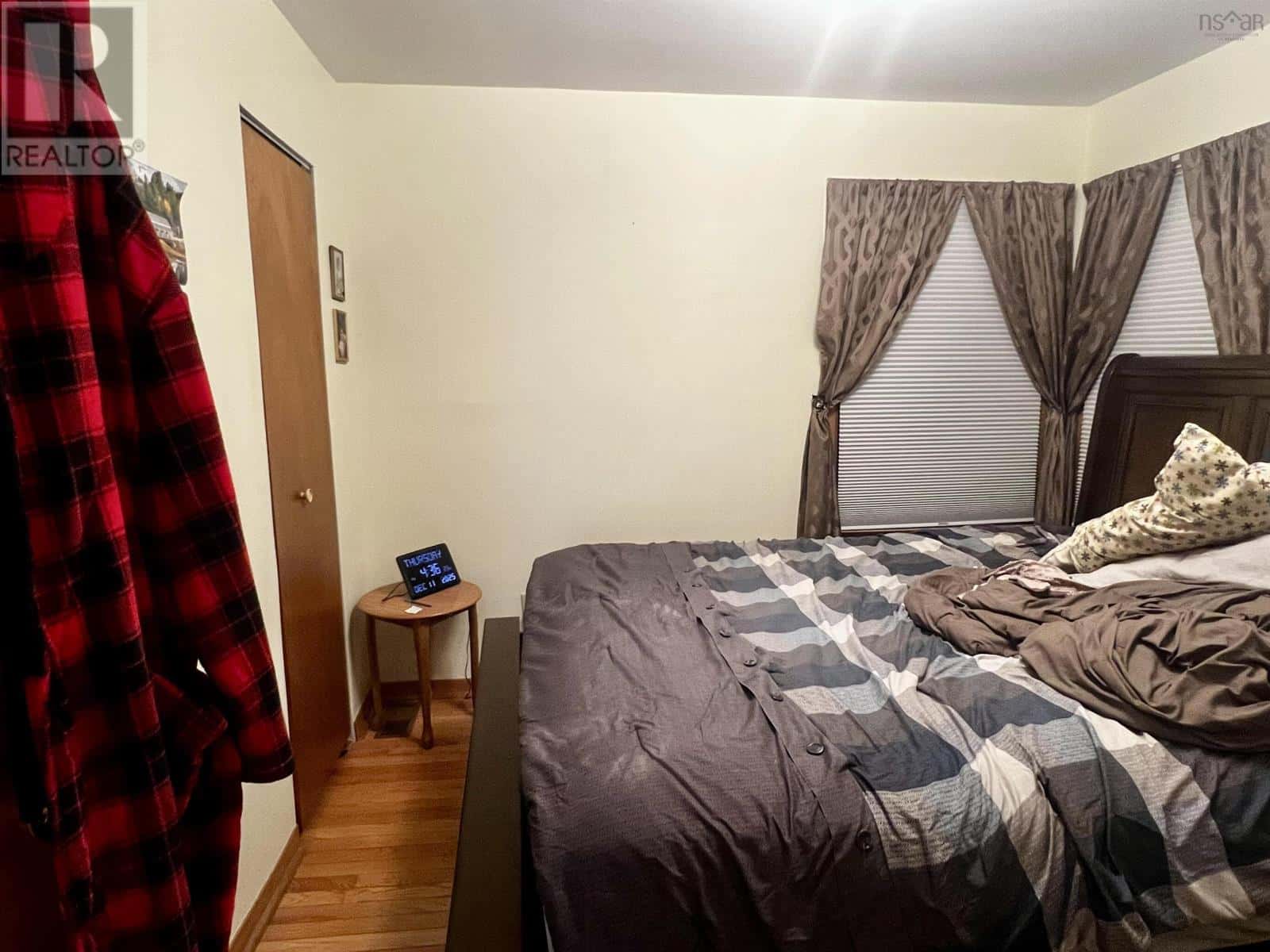 Trenton — Trenton - Photo 3 of 18