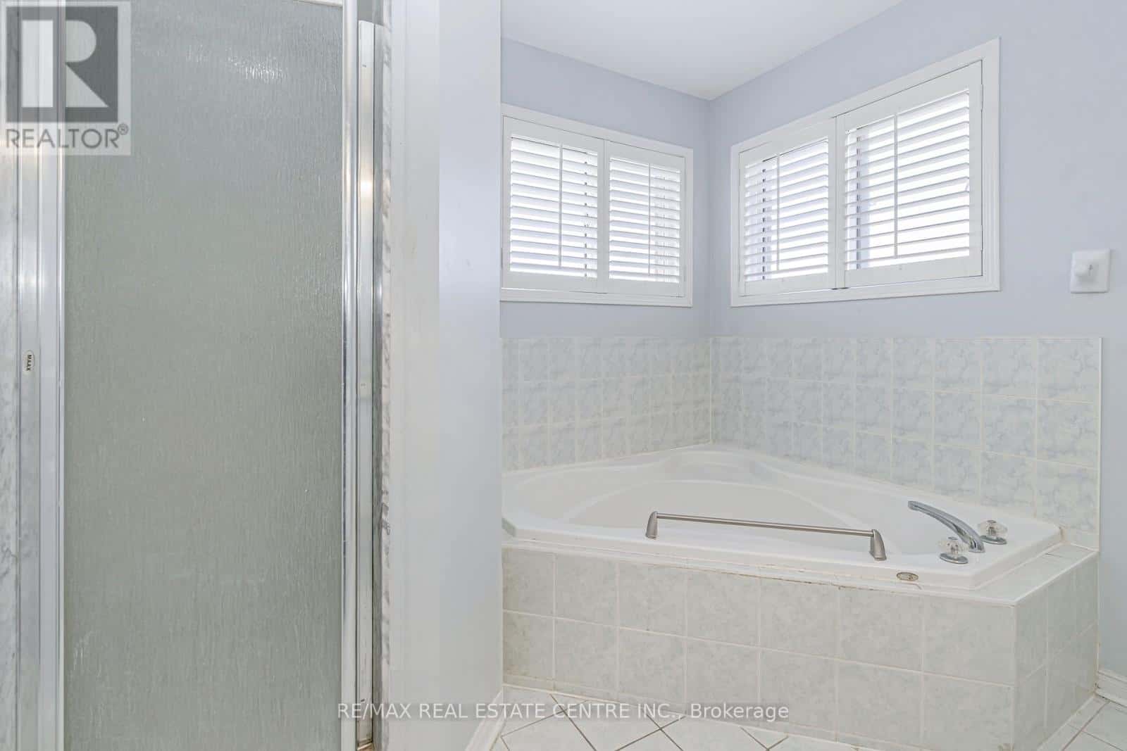 Brampton (Fletcher's Meadow) — Brampton (Fletcher's Meadow) - Photo 3 of 35