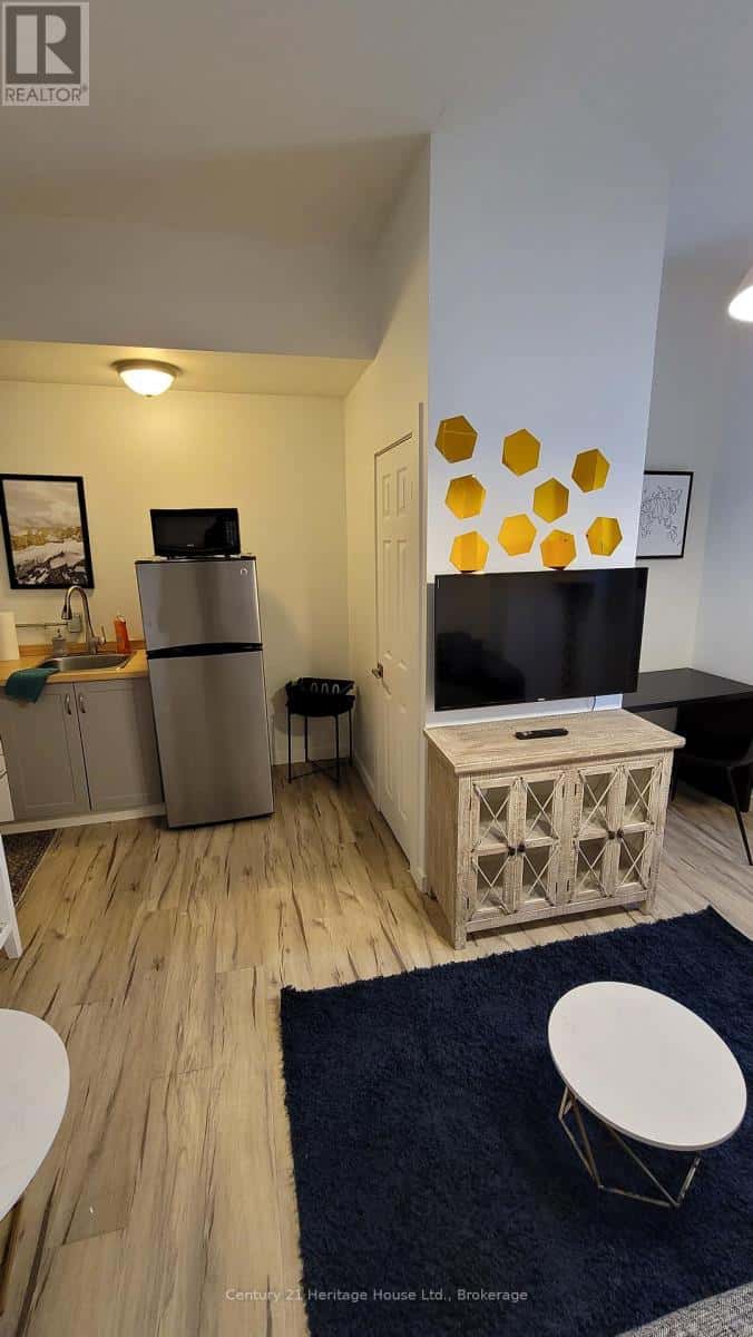 Hamilton (Landsdale) — Hamilton (Landsdale) - Photo 2 of 8