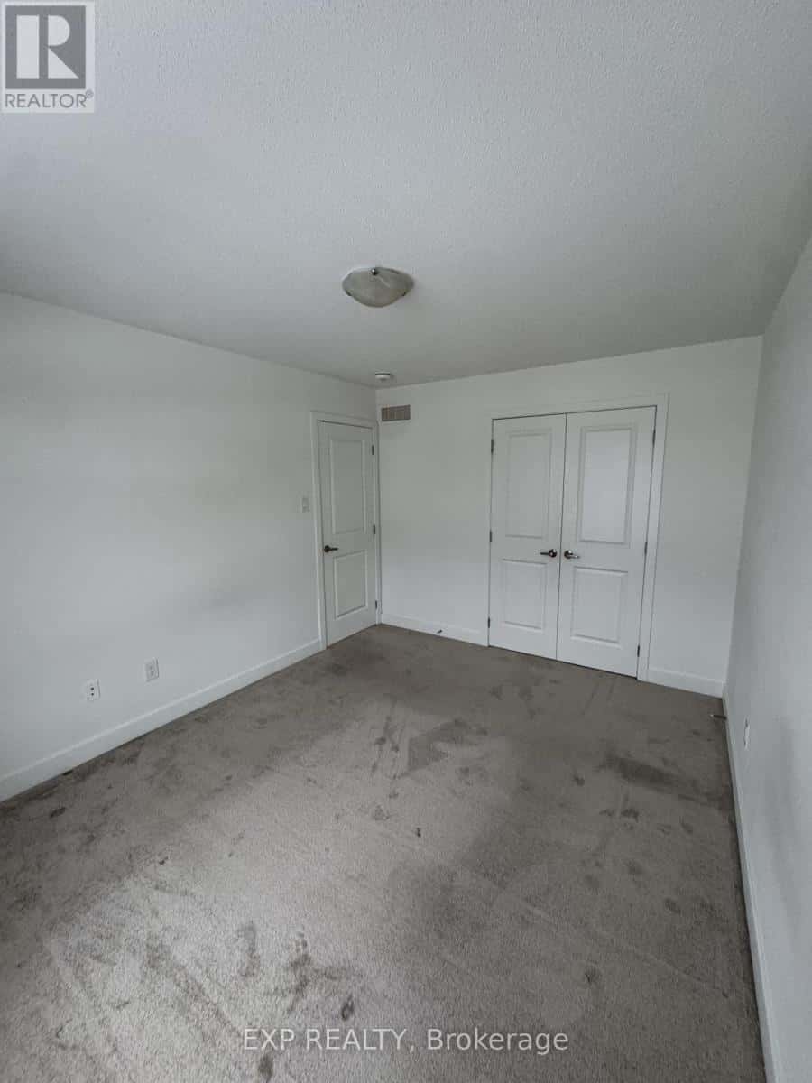 Ottawa — Ottawa - Photo 4 of 23