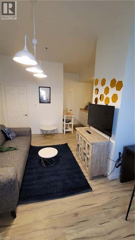 212 WILSON Street Unit# 1 — Hamilton - Photo 2 of 11