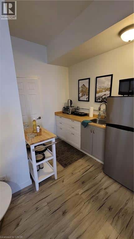 212 WILSON Street Unit# 1 — Hamilton - Photo 3 of 11