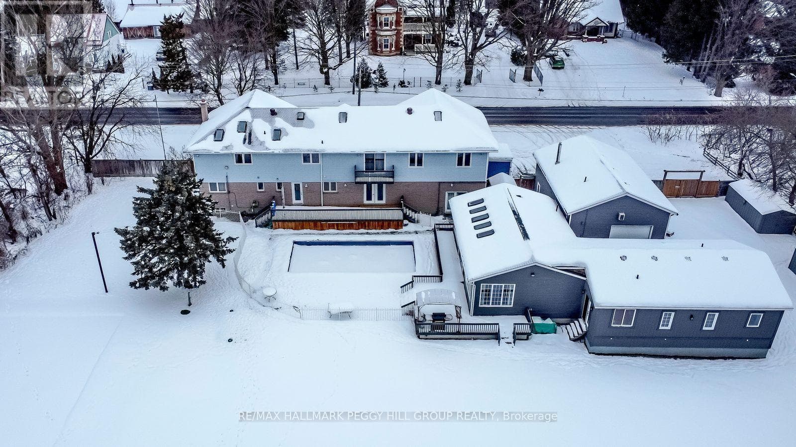 Innisfil (Stroud) — Innisfil (Stroud) - Main photo