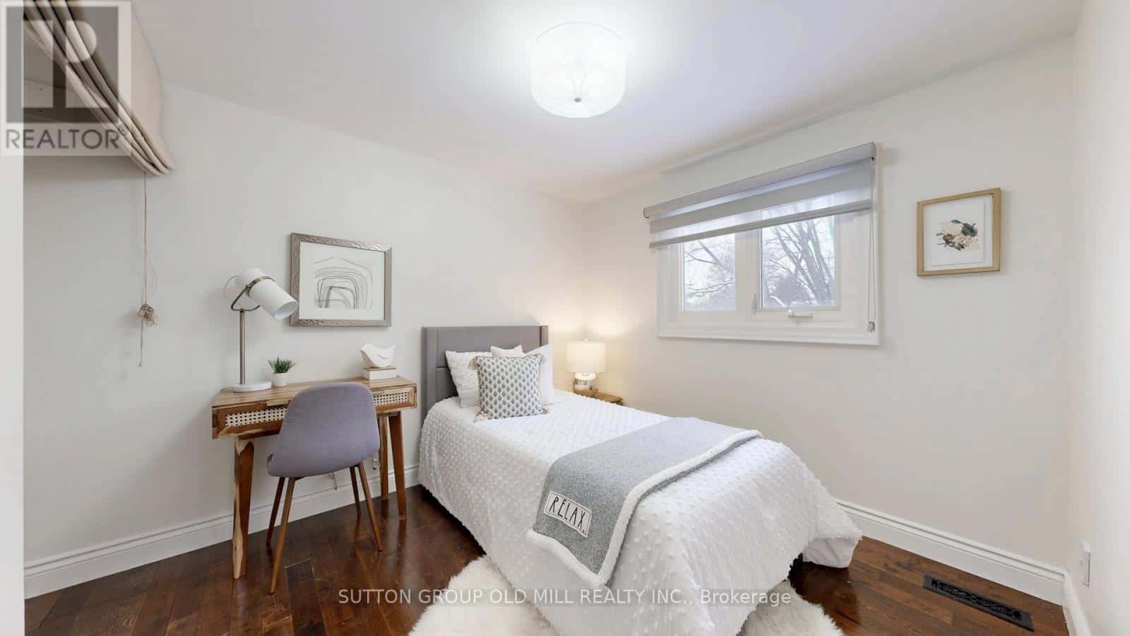 Aurora (Aurora Highlands) — Aurora (Aurora Highlands) - Photo 5 of 16