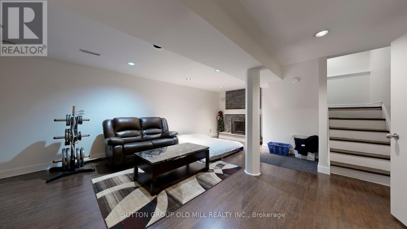 Aurora (Aurora Highlands) — Aurora (Aurora Highlands) - Main photo