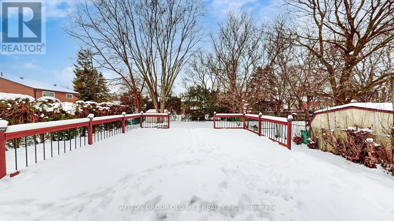 Aurora (Aurora Highlands) — Aurora (Aurora Highlands) - Photo 3 of 16