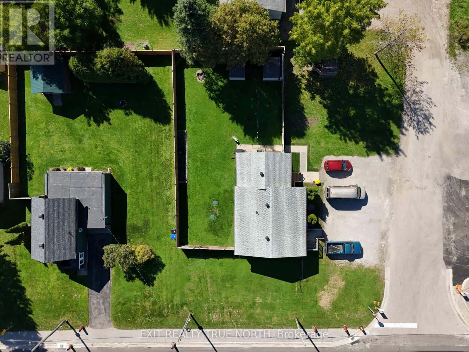 Tiny (Wyebridge) — Tiny (Wyebridge) - Photo 3 of 27