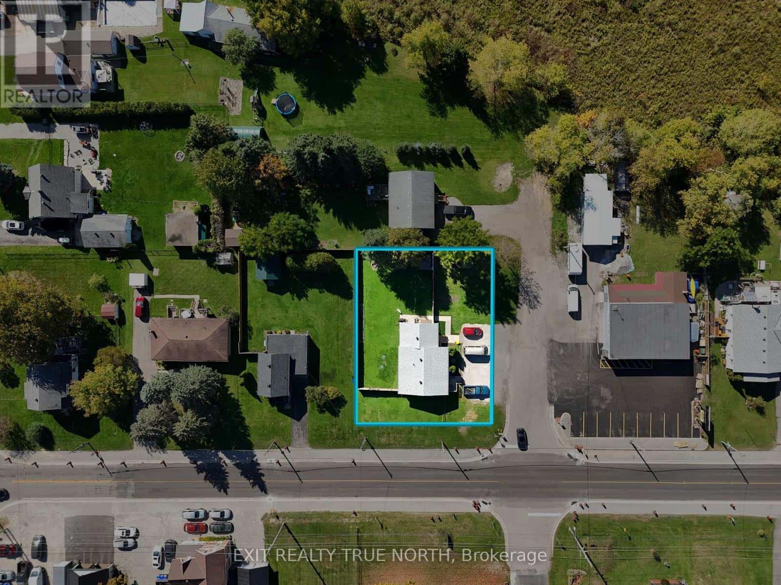 Tiny (Wyebridge) — Tiny (Wyebridge) - Photo 4 of 27