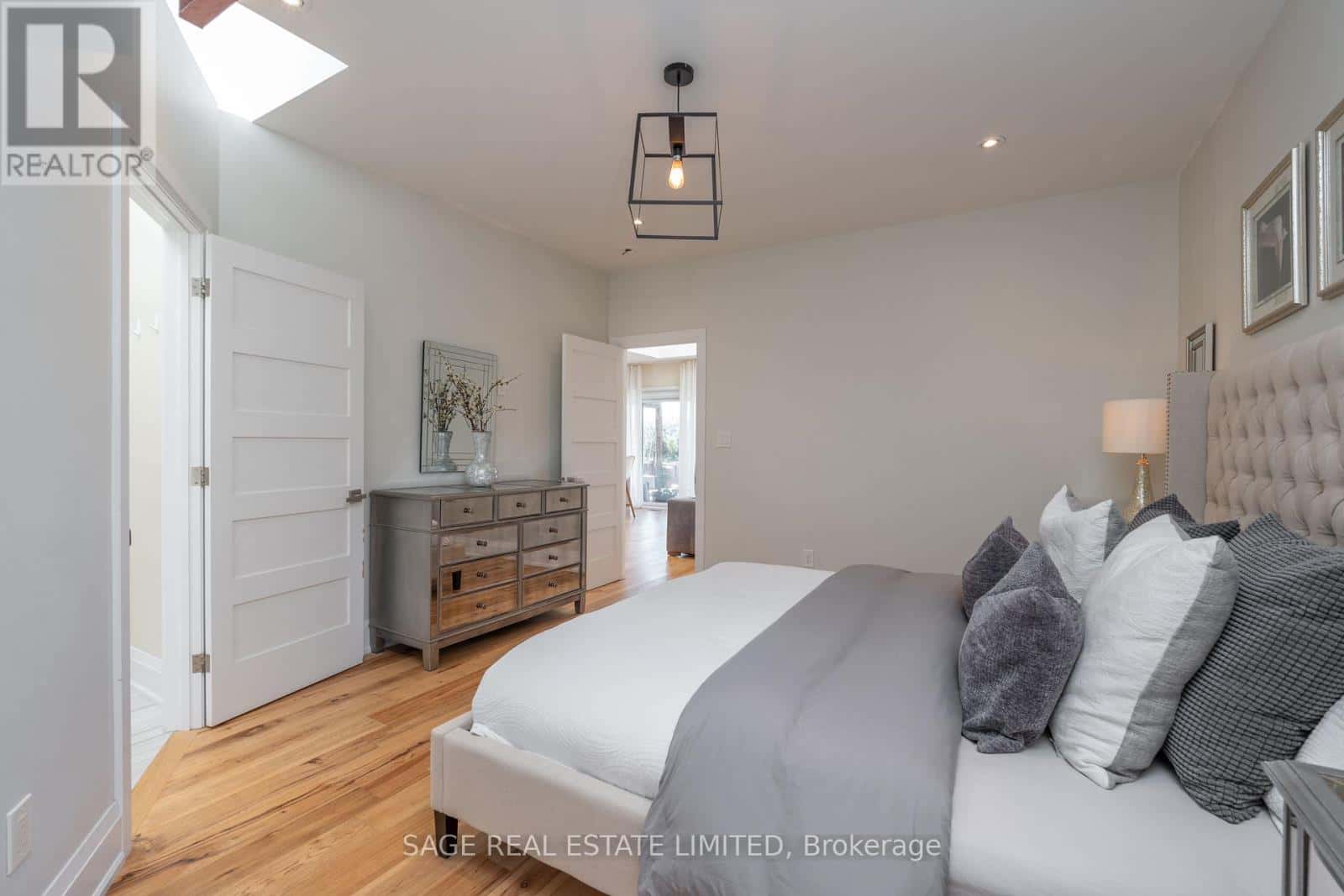 Caledon — Caledon - Photo 2 of 35