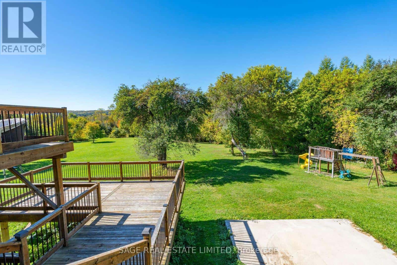 Caledon — Caledon - Photo 5 of 35