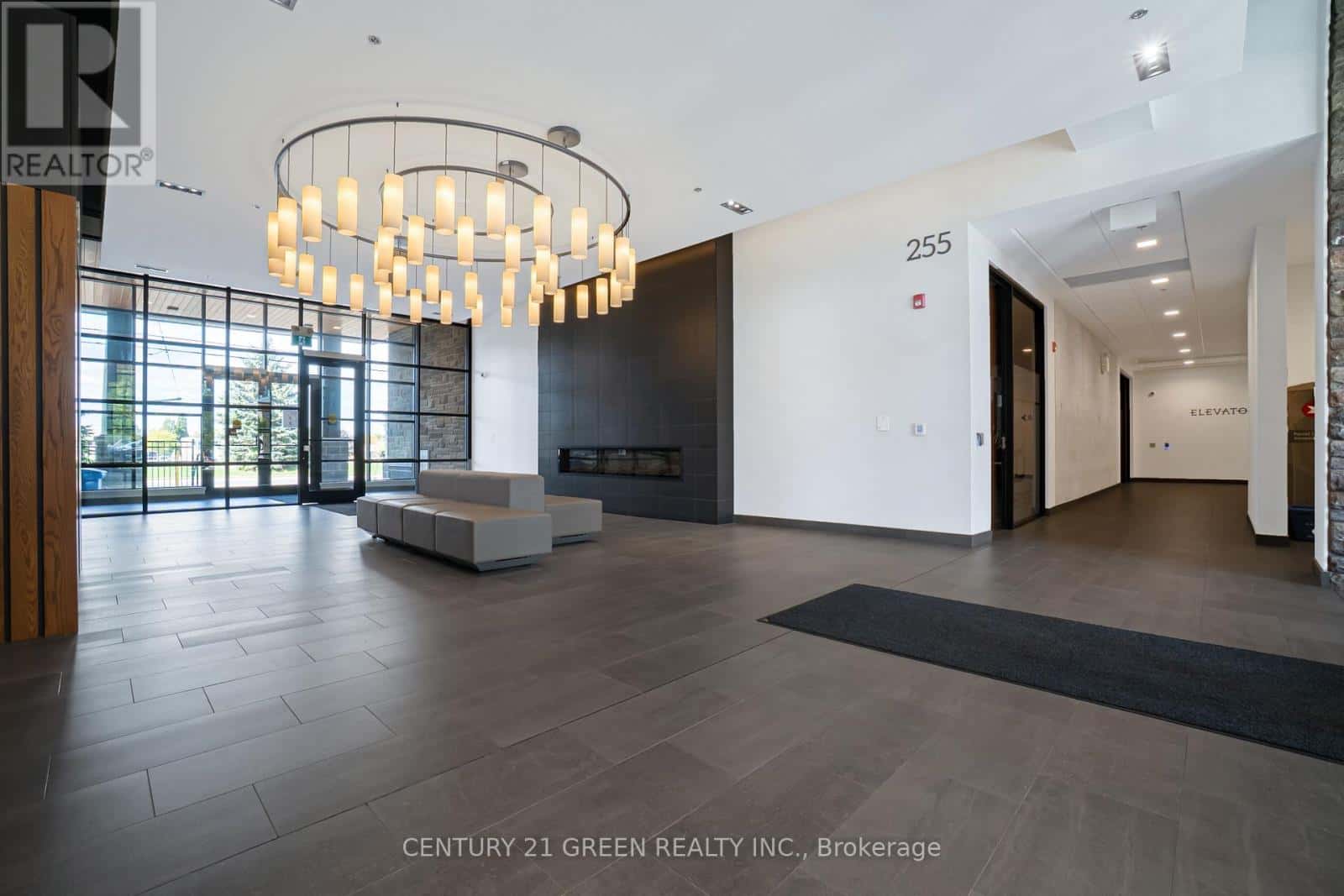 Waterloo — Waterloo - Photo 3 of 36