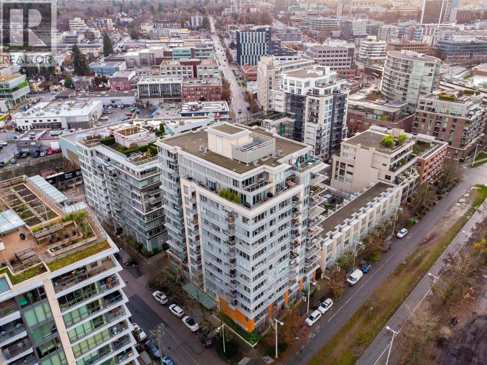 Vancouver — Vancouver - Photo 2 of 25