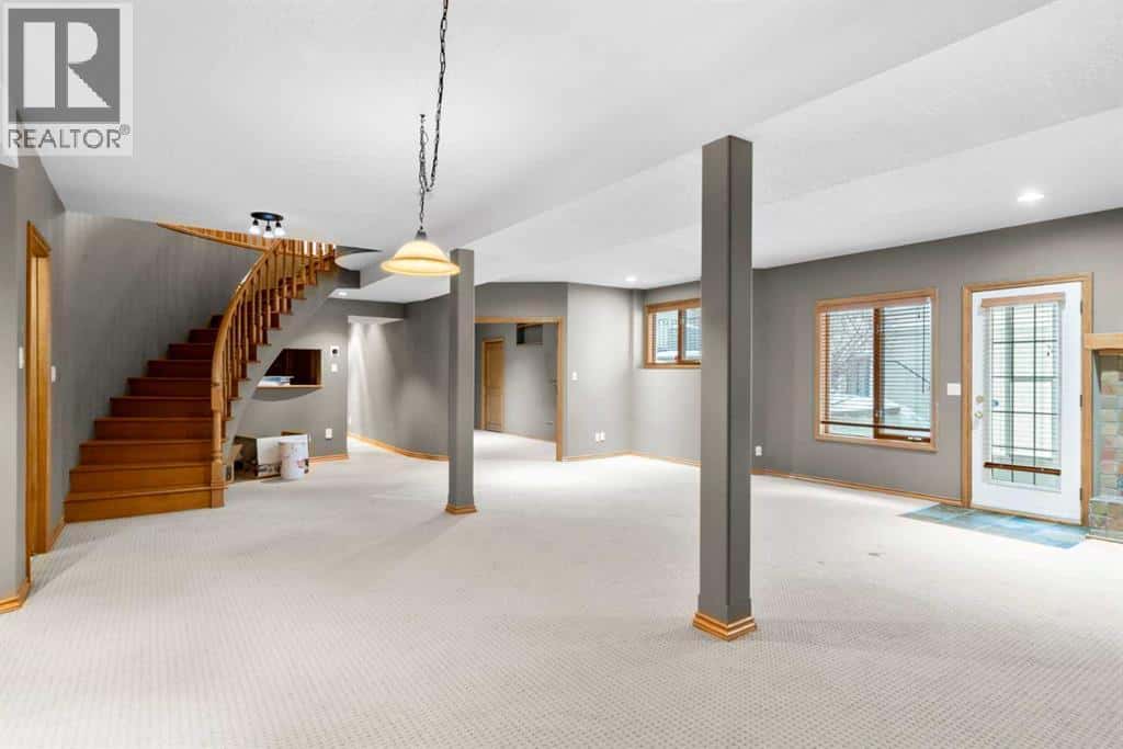 Calgary — Calgary - Photo 5 of 20