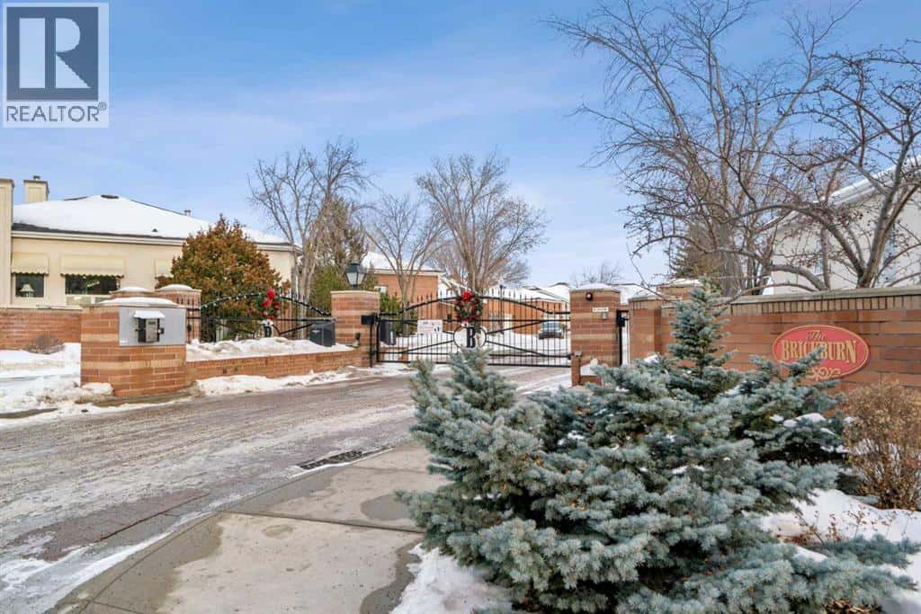 Calgary — Calgary - Photo 3 of 20