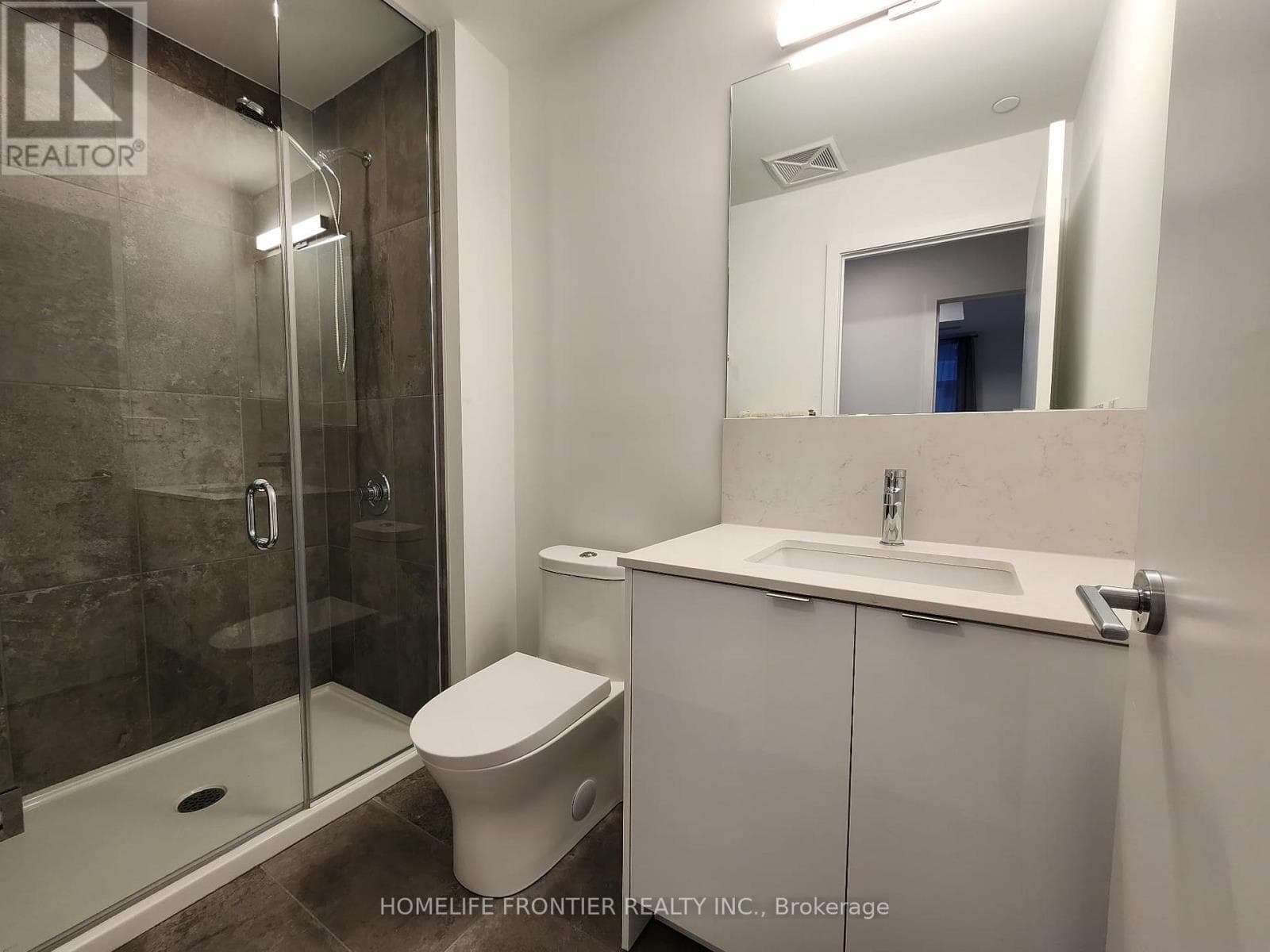 Whitby (Port Whitby) — Whitby (Port Whitby) - Main photo