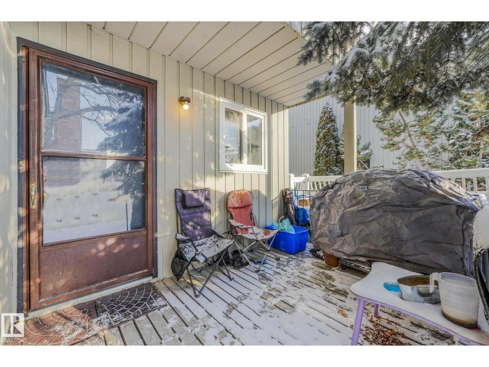 Edmonton — Edmonton - Photo 2 of 57