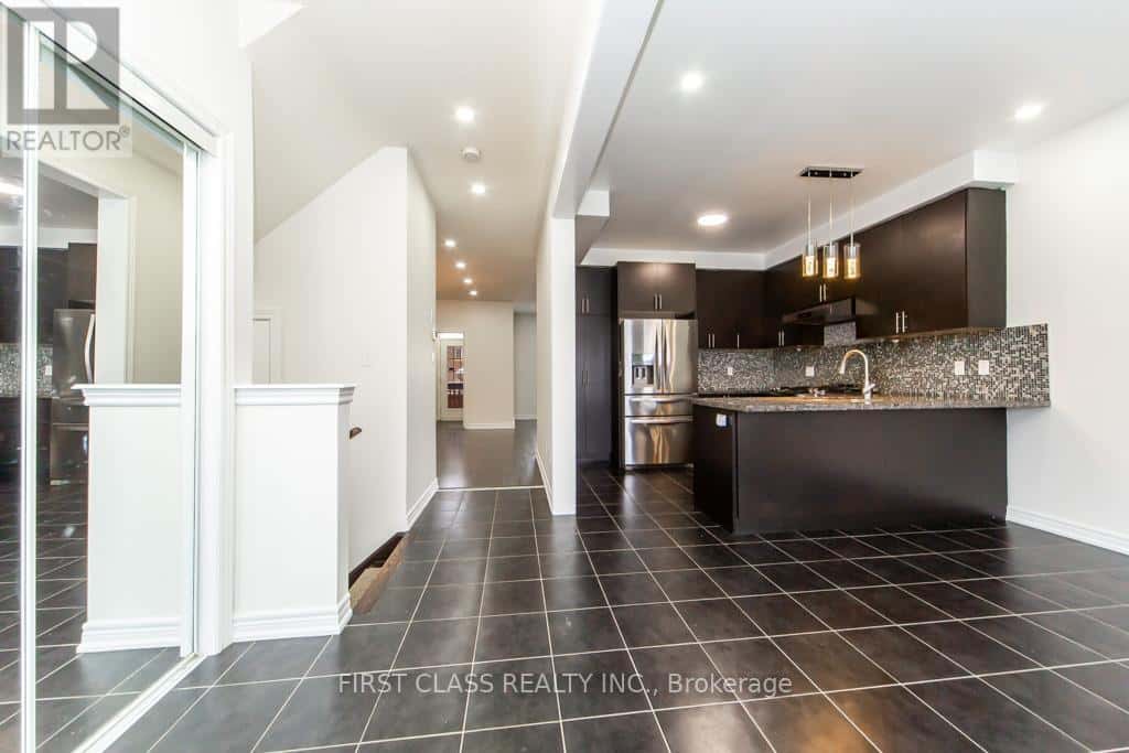 5355 TENTH LINE W — Mississauga (Churchill Meadows), Ontario - Photo 5 of 49