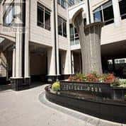 Toronto (Bay Street Corridor) — Toronto (Bay Street Corridor) - Photo 4 of 33